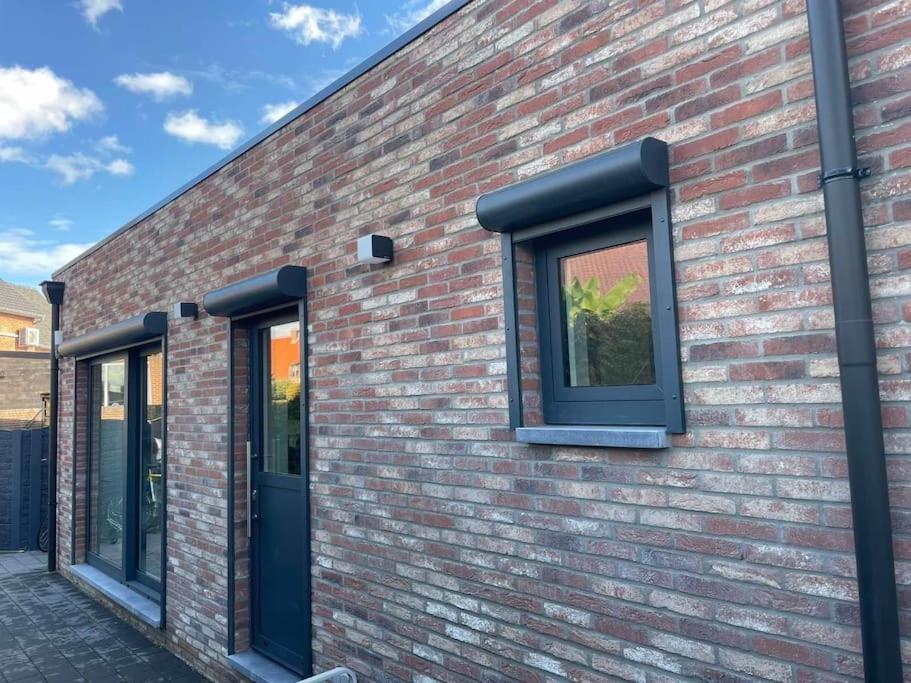 Prachtig Guesthouse Met Gratis Parkeren Maasmechelen Εξωτερικό φωτογραφία